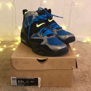 Nike Air Max Express